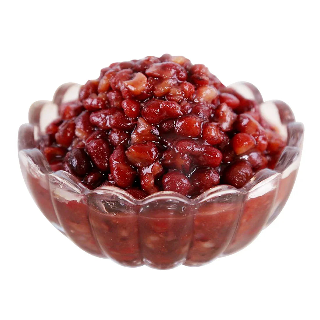 Haricots rouges cuits dans un bol en verre transparent sur fond blanc